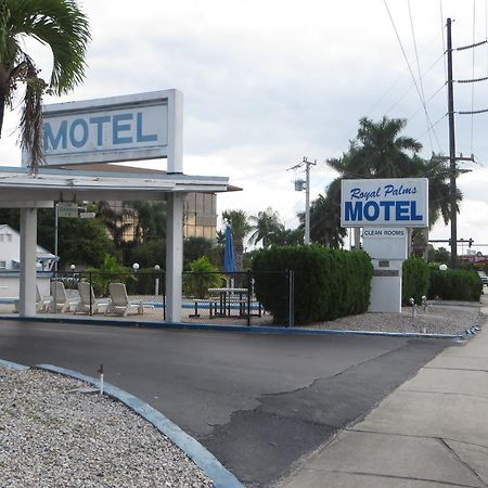 Royal Palms Motel Stuart Exterior photo